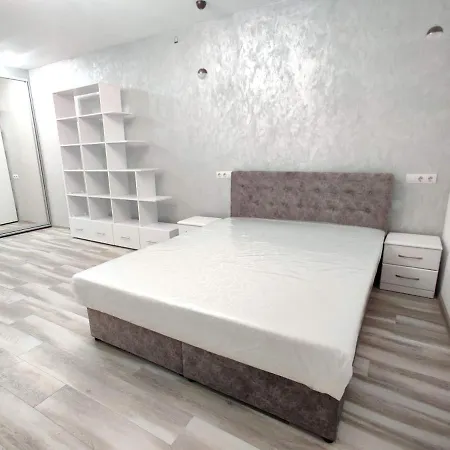 Rika Apartments تشيرنيفتسي المظهر الخارجي الصورة