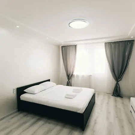 Rika Apartments تشيرنيفتسي المظهر الخارجي الصورة