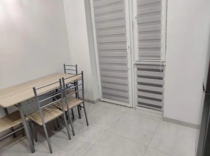 Rika Apartments